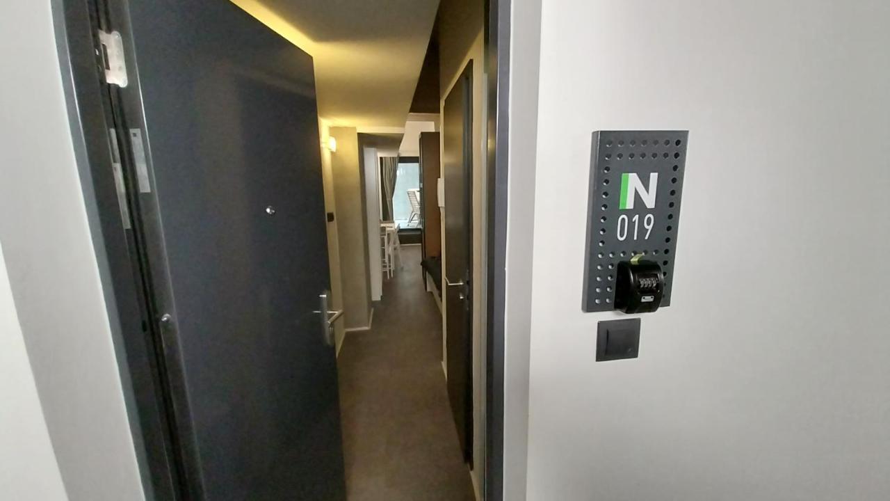 Peaceful Basement Apartment With Terrace & Free Gym บูดาเปสต์ ภายนอก รูปภาพ